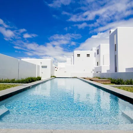 810 Marina Village